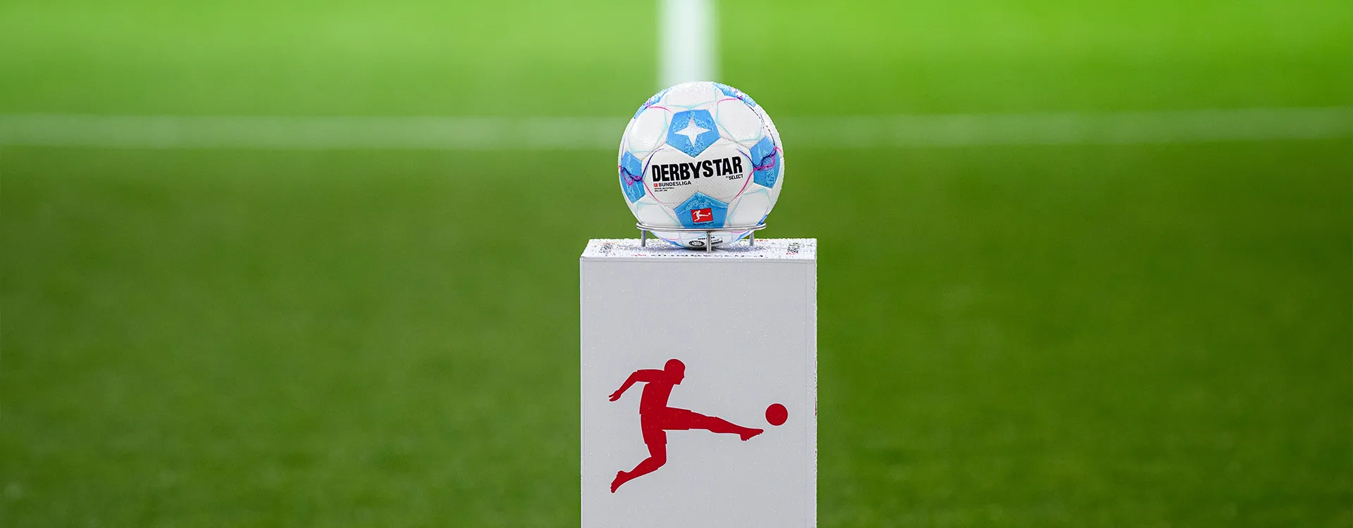 The Derbystar football can be seen on a raised platform at the centre line. (Photo)